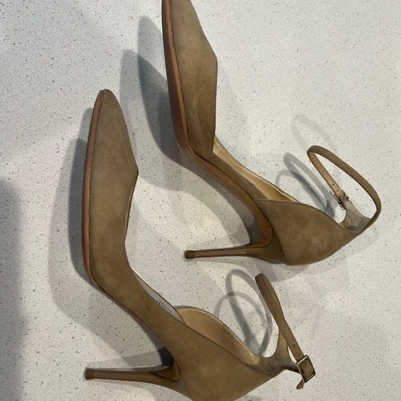 Jimmy Choo Lucy Pumps - Picture 3 of 8